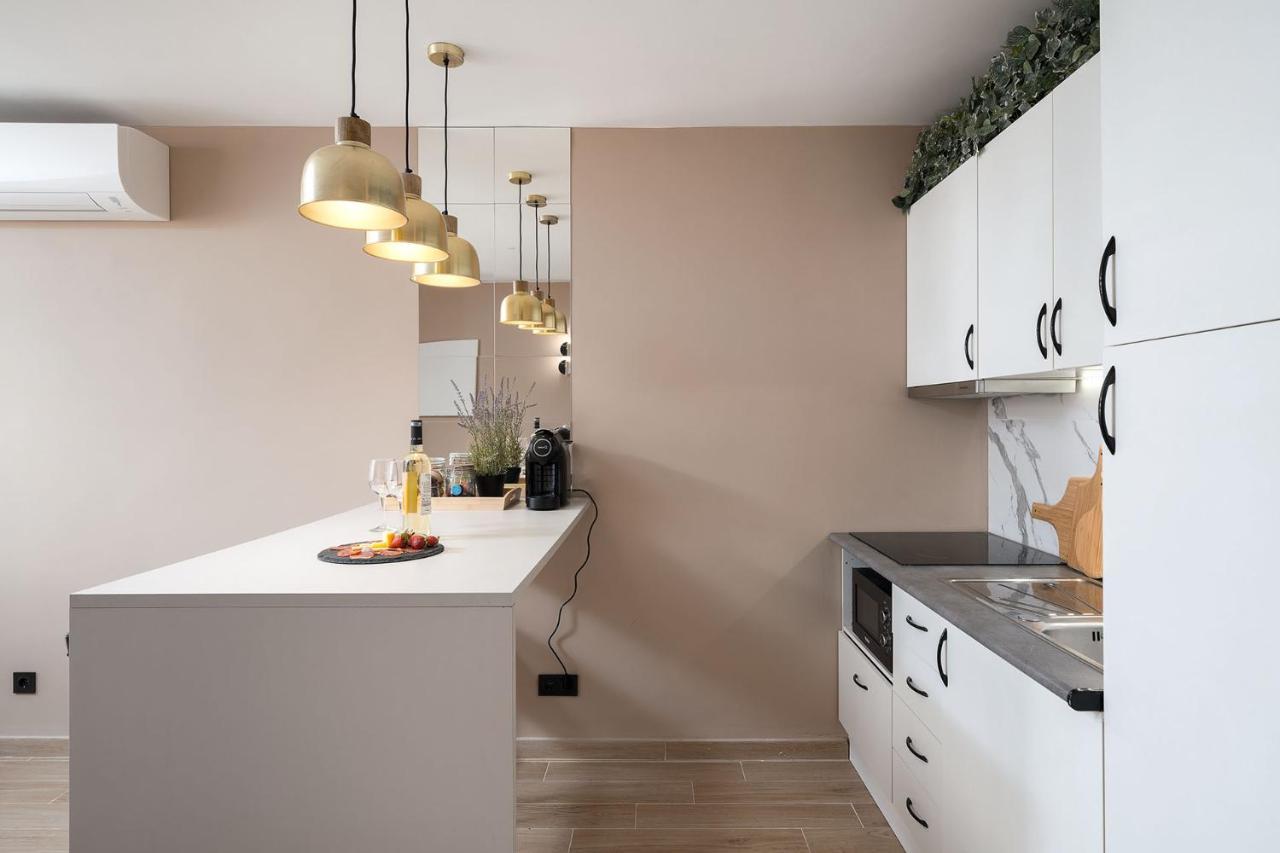 Kikiana House Apartment อัลบูเฟรา ภายนอก รูปภาพ