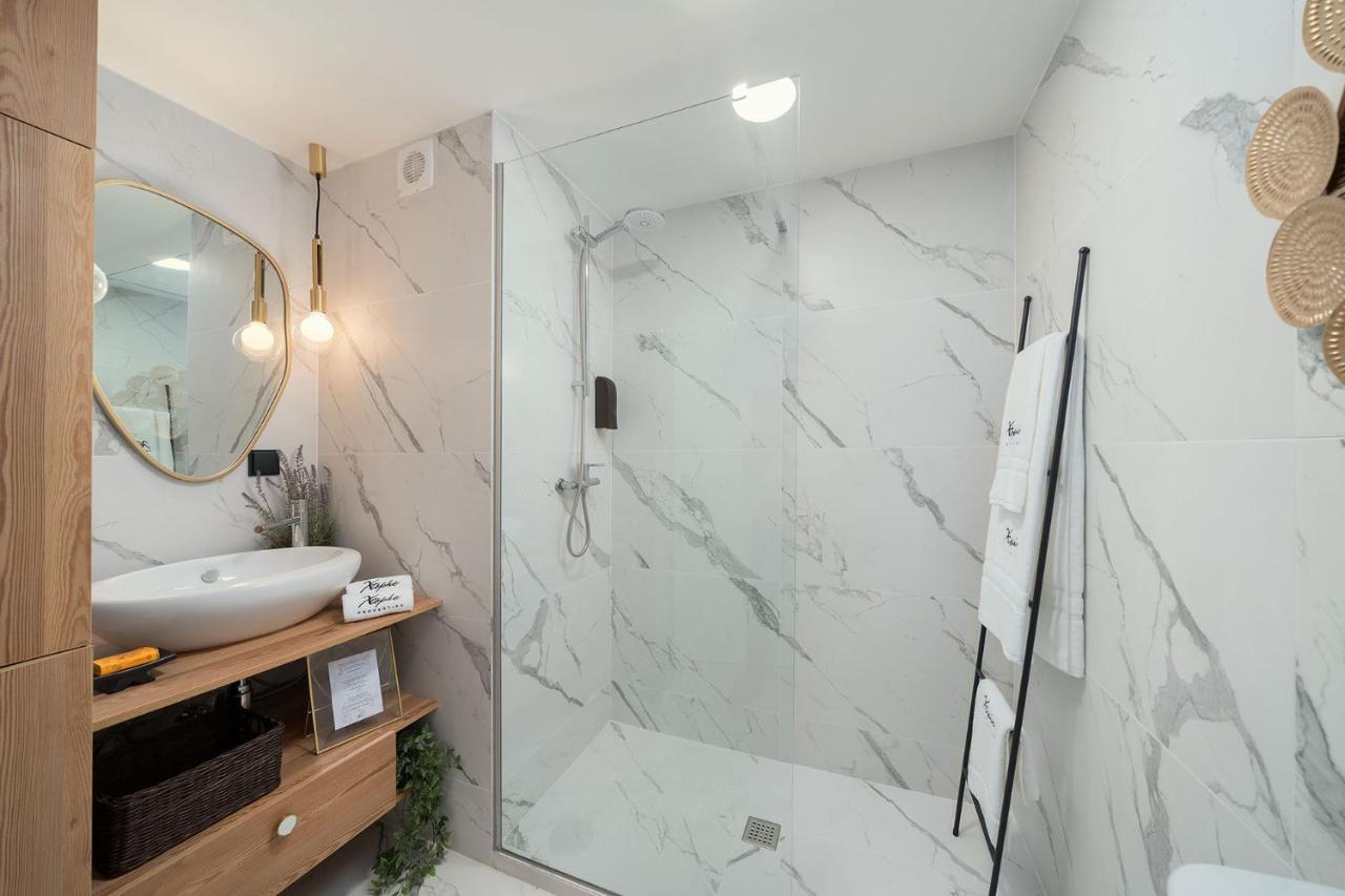 Kikiana House Apartment อัลบูเฟรา ภายนอก รูปภาพ